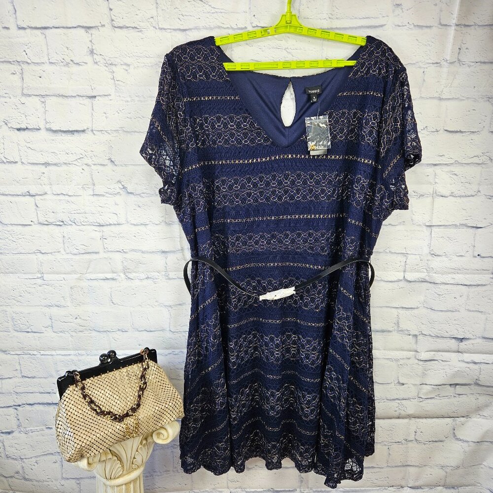 NWT Torrid Size 6X Navy Blue/Gold Metallic Lace Skater Dress Belted Short Sleeve